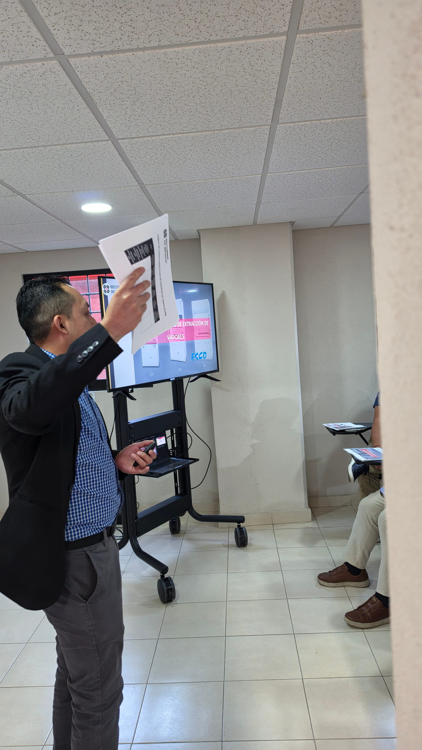 Capacitadores Becomar de México 4